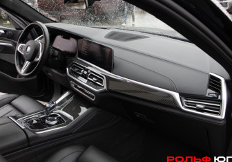 Подержанный автомобиль BMW X6 2019 года (7 фото)