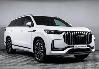 Подержанный автомобиль Jaecoo J8 2024 года (3 фото)