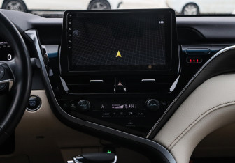 Подержанный автомобиль Toyota Camry Sedan 2022 года (12 фото)