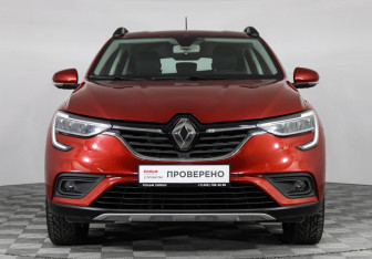 Подержанный автомобиль Renault Arkana 2021 года (2 фото)