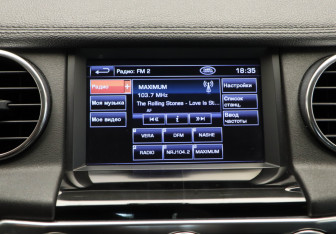 Подержанный автомобиль Land Rover Discovery 2012 года (20 фото)