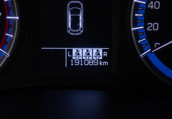 Подержанный автомобиль Suzuki SX4 Hatchback 2014 года (12 фото)