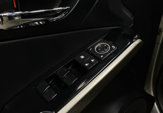 Подержанный автомобиль Lexus IS Sedan 2013 года (17 фото)