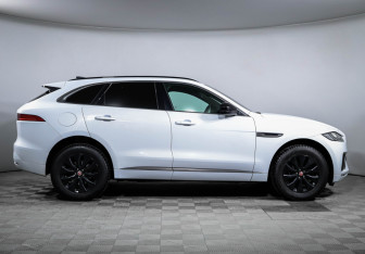 Подержанный автомобиль Jaguar F-Pace 2020 года (4 фото)