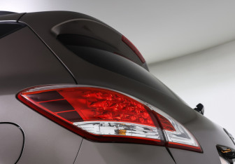 Подержанный автомобиль Nissan Murano Suv 2014 года (20 фото)