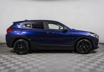 Подержанный автомобиль BMW X2 2018 года (4 фото)