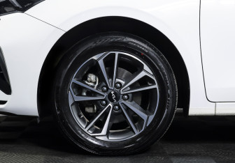 Подержанный автомобиль Kia K3 Sedan 2024 года (24 фото)