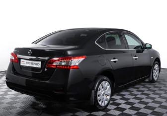 Подержанный автомобиль Nissan Sentra Sedan 2014 года (5 фото)
