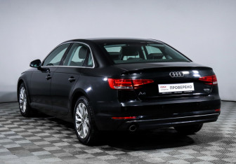 Подержанный автомобиль Audi A4 Sedan 2015 года (7 фото)