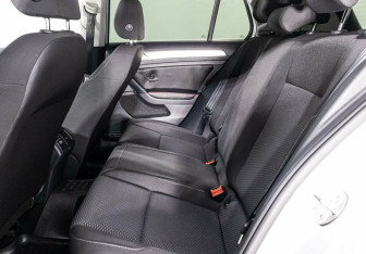 Подержанный автомобиль Volkswagen Golf Hatchback 2018 года (10 фото)