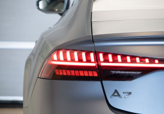 Подержанный автомобиль Audi A7 2018 года (39 фото)