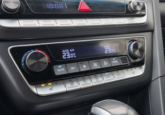 Подержанный автомобиль Hyundai Sonata 2019 года (14 фото)