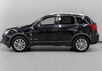 Подержанный автомобиль Opel Antara 2015 года (7 фото)