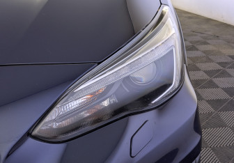 Подержанный автомобиль Subaru XV 2019 года (11 фото)