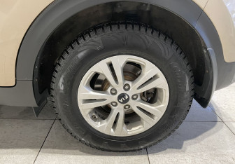 Подержанный автомобиль Kia Sportage 2017 года (12 фото)