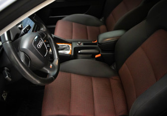 Подержанный автомобиль Audi A3 Hatchback 2012 года (21 фото)