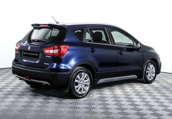 Подержанный автомобиль Suzuki SX4 Hatchback 2018 года (5 фото)