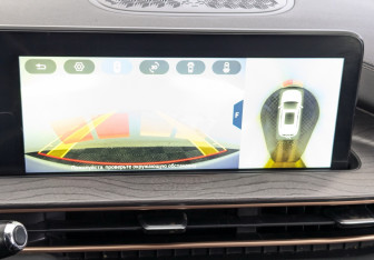 Подержанный автомобиль Exeed LX 2022 года (29 фото)