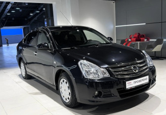 Подержанный автомобиль Nissan Almera Sedan 2013 года (3 фото)