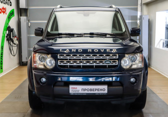 Подержанный автомобиль Land Rover Discovery 2012 года (2 фото)