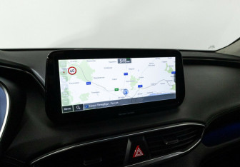 Подержанный автомобиль Hyundai Santa Fe 2022 года (12 фото)