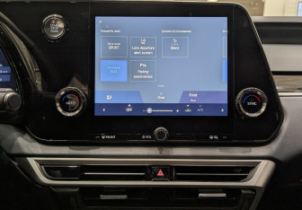 Новый Lexus RX 2025 (11 фото)