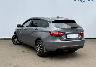 Подержанный автомобиль LADA (ВАЗ) Vesta Wagon 2020 года (7 фото)