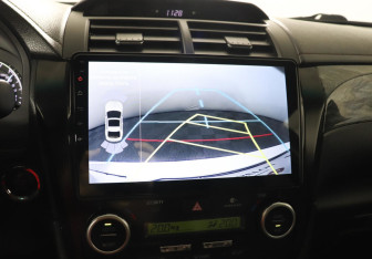 Подержанный автомобиль Toyota Camry Sedan 2013 года (10 фото)