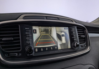 Подержанный автомобиль Kia Sorento 2018 года (27 фото)