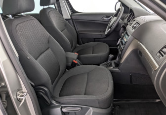 Подержанный автомобиль Skoda Yeti 2016 года (24 фото)