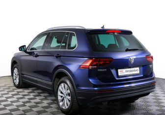 Подержанный автомобиль Volkswagen Tiguan 2017 года (7 фото)