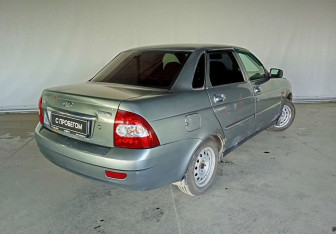 Подержанный автомобиль LADA (ВАЗ) Priora Sedan 2008 года (4 фото)