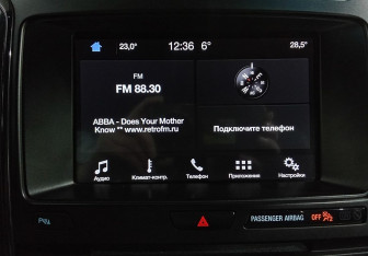 Подержанный автомобиль Ford Explorer 2017 года (14 фото)