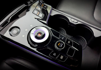 Подержанный автомобиль Kia Sportage 2023 года (30 фото)