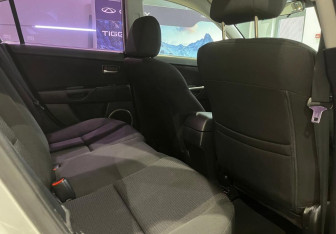 Подержанный автомобиль Mazda 3 Sedan 2007 года (12 фото)