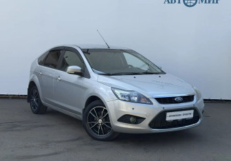 Подержанный автомобиль Ford Focus Hatchback 2010 года (3 фото)