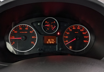 Подержанный автомобиль Citroen Berlingo 2021 года (16 фото)