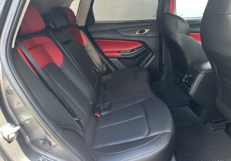Подержанный автомобиль Changan CS55PLUS 2024 года (14 фото)