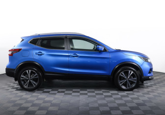 Подержанный автомобиль Nissan Qashqai 2019 года (4 фото)