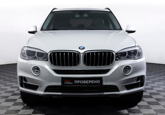 Подержанный автомобиль BMW X5 2015 года (2 фото)