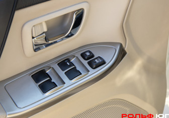 Подержанный автомобиль Mitsubishi Pajero 2019 года (22 фото)