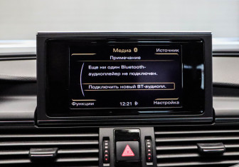 Подержанный автомобиль Audi A7 2013 года (24 фото)