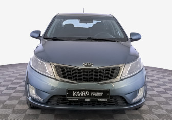 Подержанный автомобиль Kia Rio Hatchback 2012 года (2 фото)