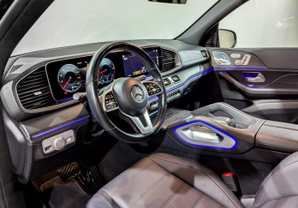 Подержанный автомобиль Mercedes-Benz GLE 2021 года (16 фото)