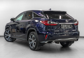 Подержанный автомобиль Lexus RX 2017 года (7 фото)