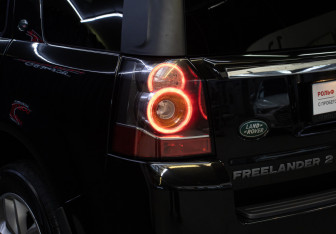 Подержанный автомобиль Land Rover Freelander 2013 года (24 фото)