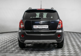 Подержанный автомобиль Opel Antara 2013 года (6 фото)