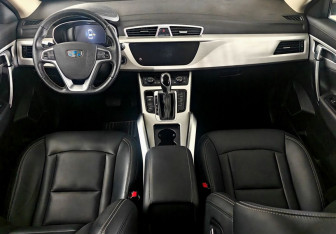 Подержанный автомобиль Geely Atlas 2021 года (9 фото)