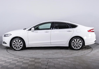 Подержанный автомобиль Ford Mondeo Sedan 2015 года (3 фото)