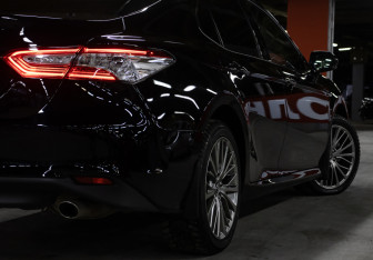 Подержанный автомобиль Toyota Camry Sedan 2022 года (25 фото)